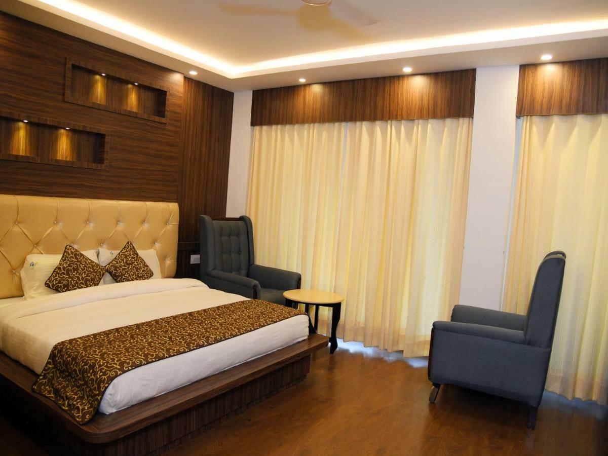 Hotel Trinity Heights McLeod Ganj Exterior foto